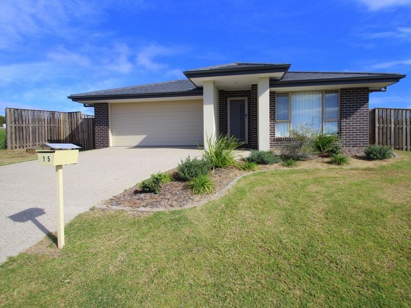 15 Parkview Street, Wondunna QLD 4655