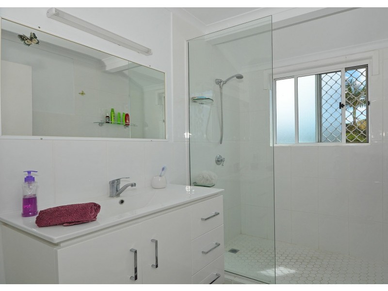 Unit 11/11 Doolong Road, Kawungan QLD 4655