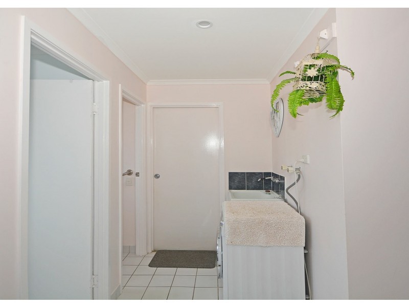 Unit 11/11 Doolong Road, Kawungan QLD 4655