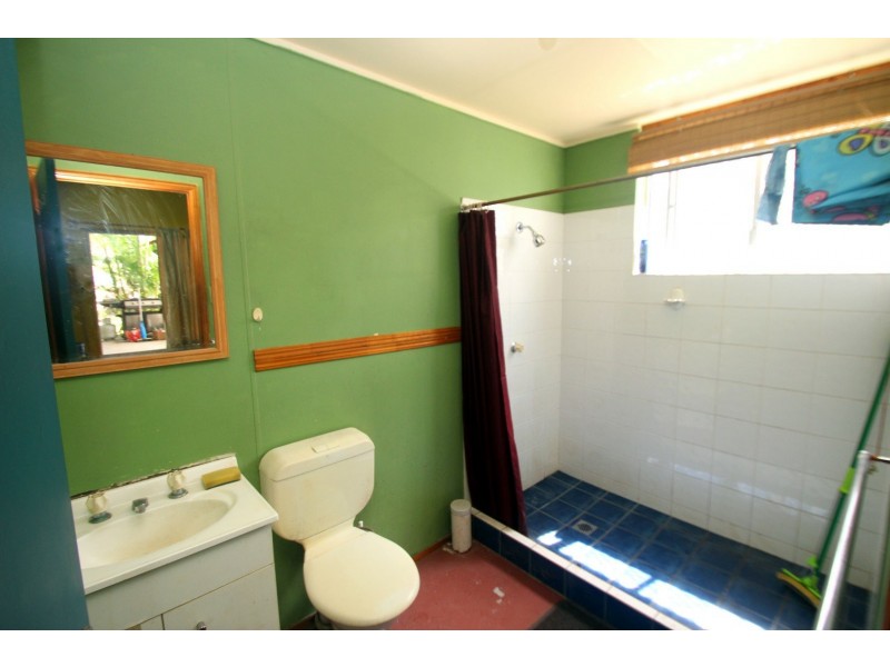 20 Sewell Court, Booral QLD 4655