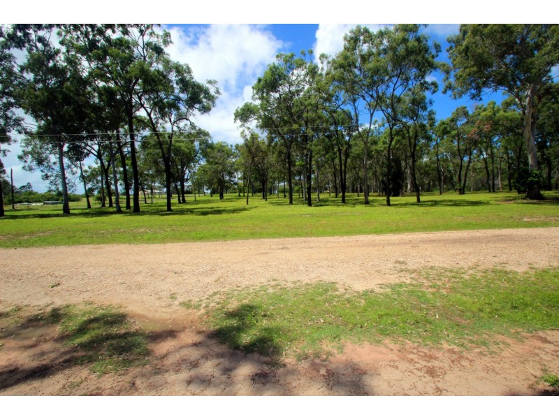 20 Sewell Court, Booral QLD 4655