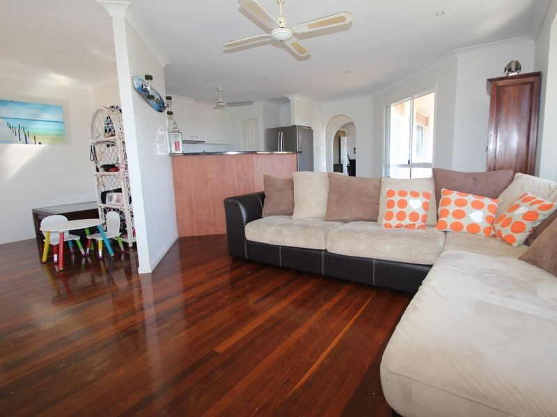 14 Mal Campbell Drive, Craignish QLD 4655