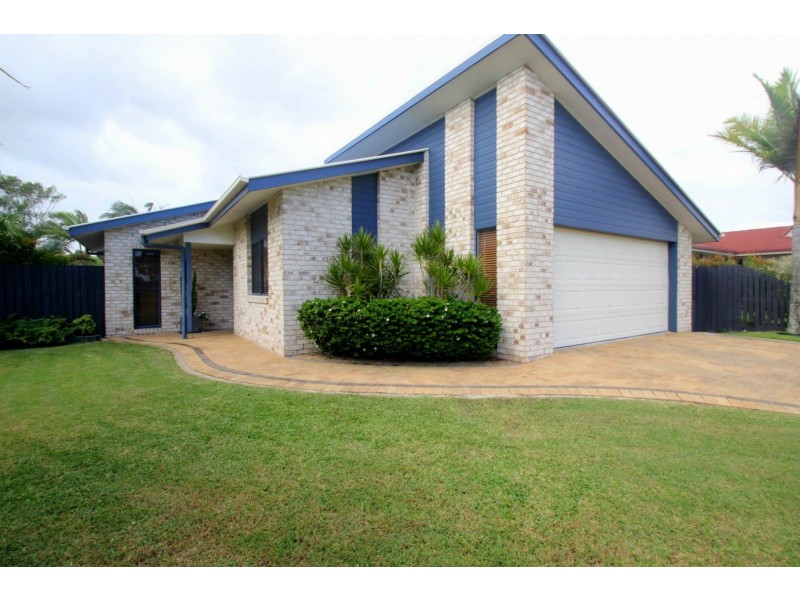 64 Bauhinia Drive, Kawungan QLD 4655
