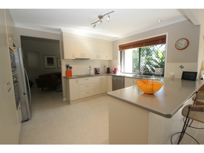 64 Bauhinia Drive, Kawungan QLD 4655