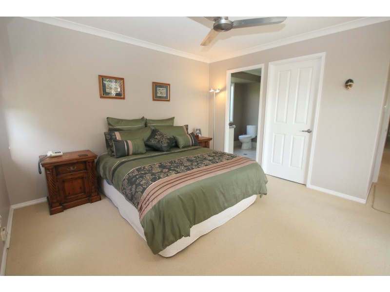 64 Bauhinia Drive, Kawungan QLD 4655