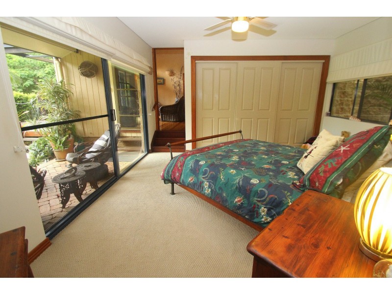 4 Meadow Drive, Dundowran Beach QLD 4655