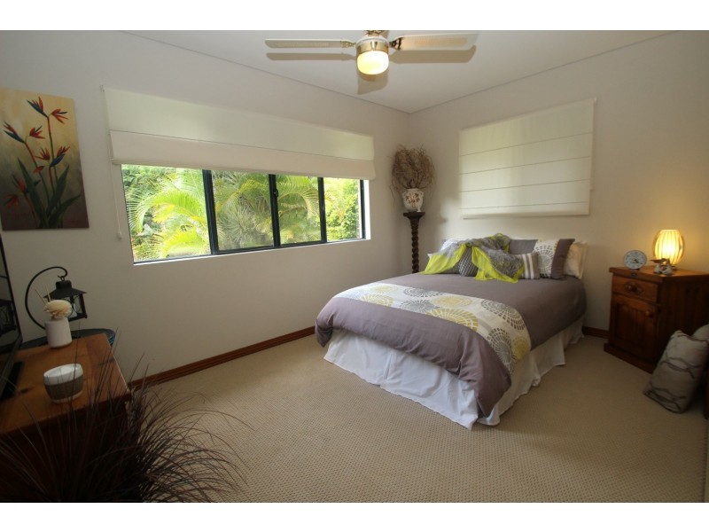 4 Meadow Drive, Dundowran Beach QLD 4655