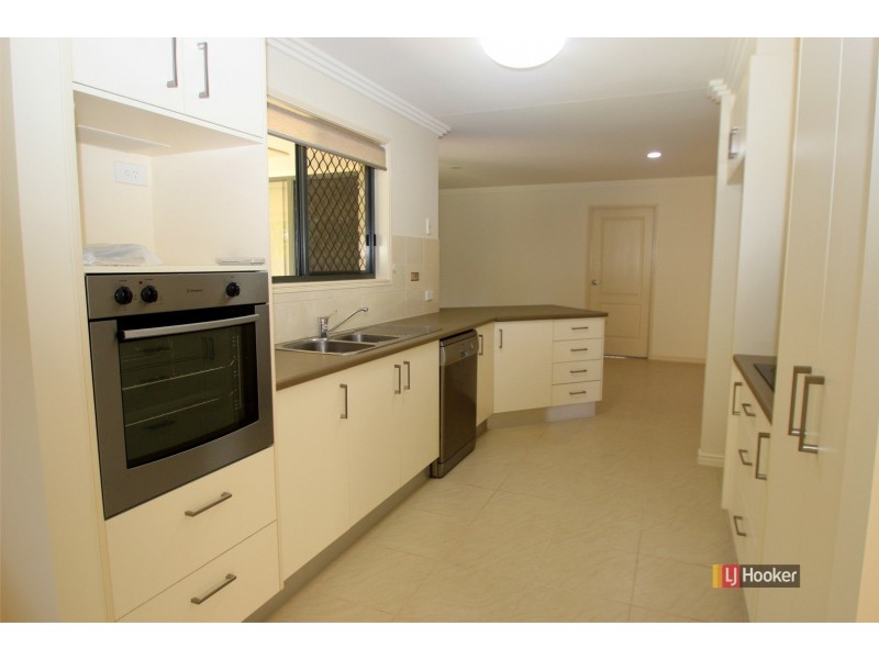 22 Bianca Court, Torquay QLD 4655