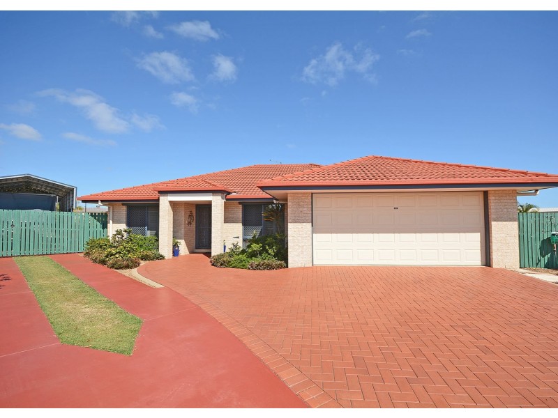 8 Pembridge Circuit, Urraween QLD 4655