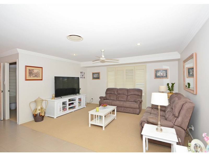 8 Pembridge Circuit, Urraween QLD 4655
