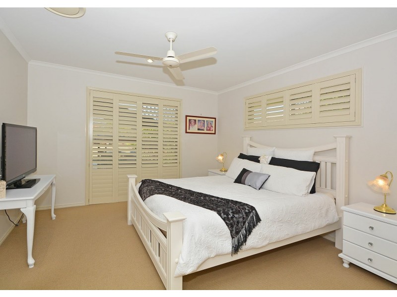 8 Pembridge Circuit, Urraween QLD 4655