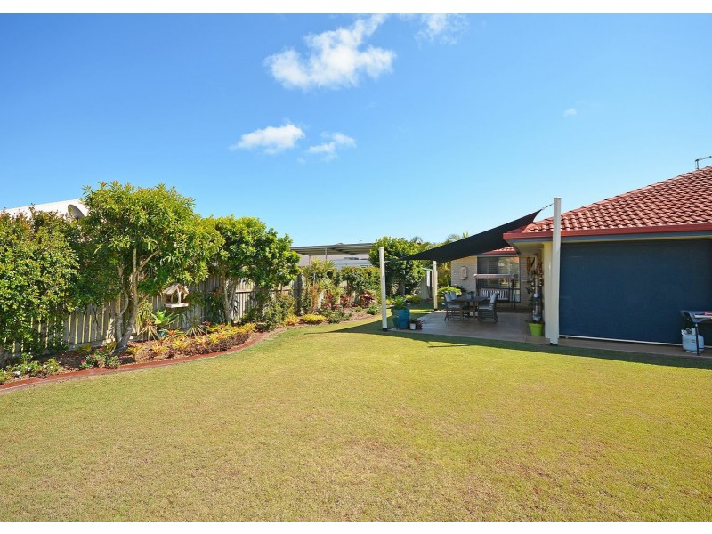 8 Pembridge Circuit, Urraween QLD 4655