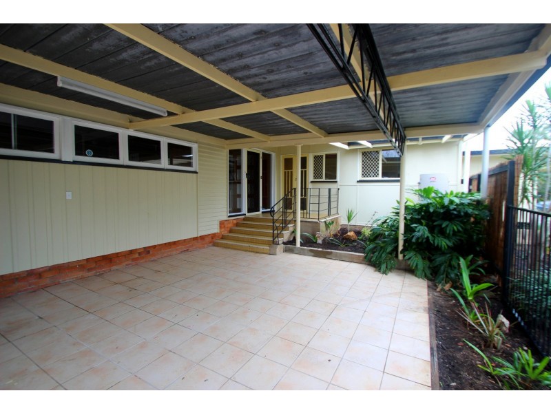 212 Esplanade, Pialba QLD 4655