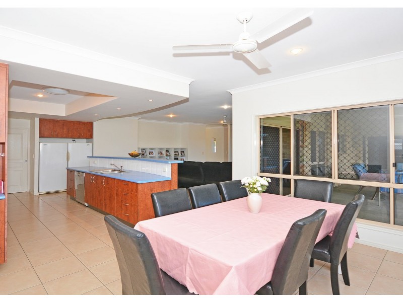 121 Curran Street, Booral QLD 4655