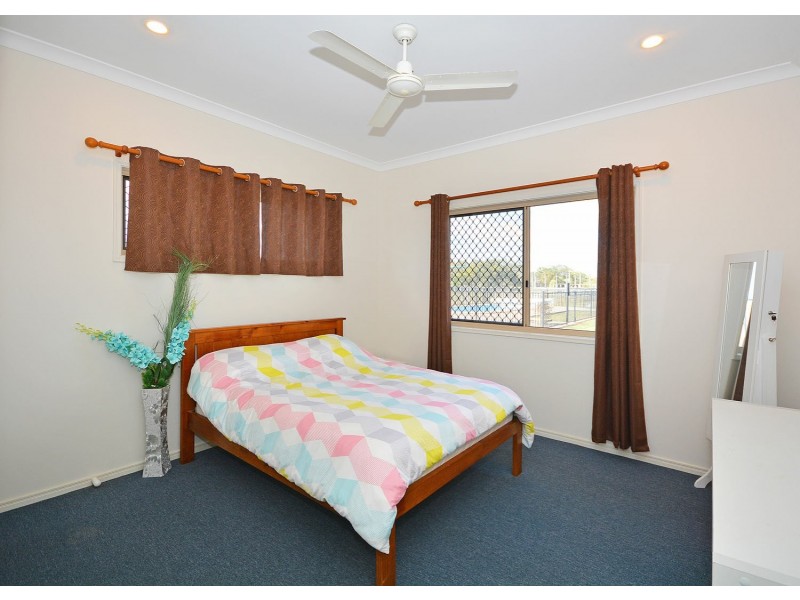 121 Curran Street, Booral QLD 4655