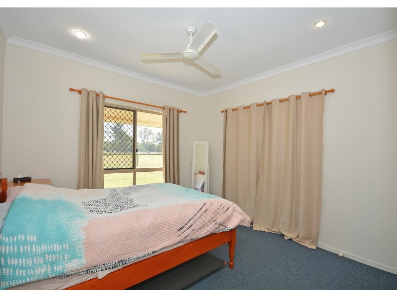 121 Curran Street, Booral QLD 4655