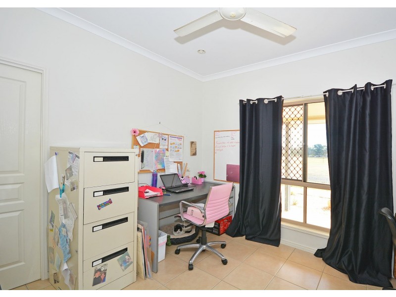 121 Curran Street, Booral QLD 4655