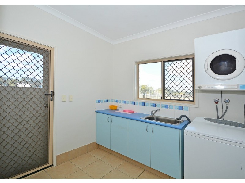 121 Curran Street, Booral QLD 4655