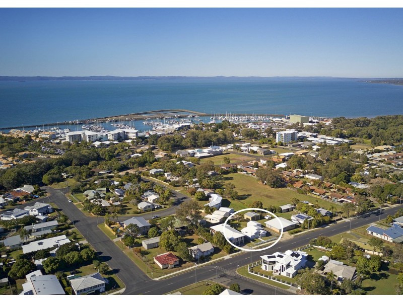 32 Pulgul Street, Urangan QLD 4655