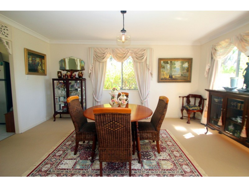 55 Ladbroke Crescent, Urangan QLD 4655