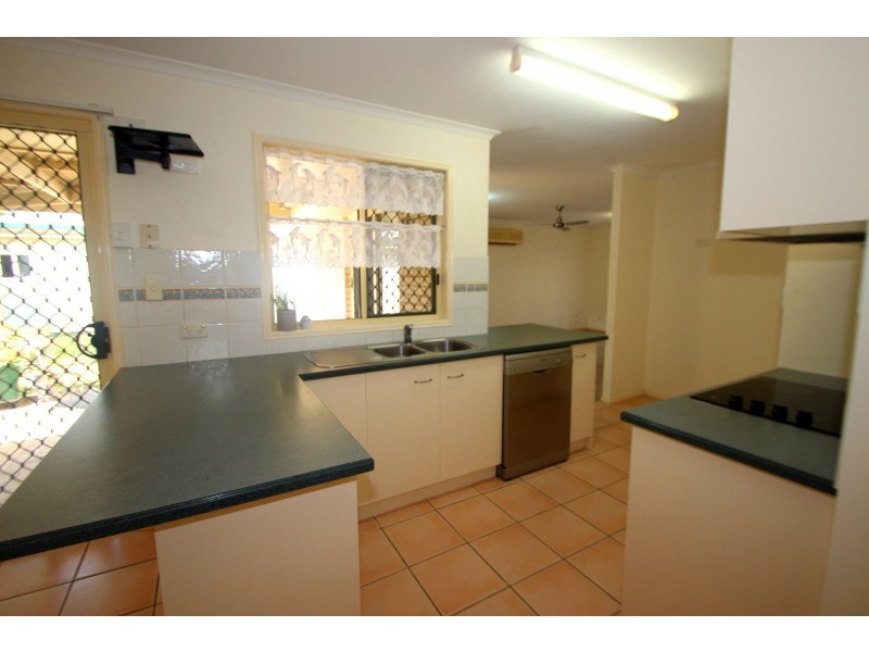 55 Pulgul Street, Urangan QLD 4655