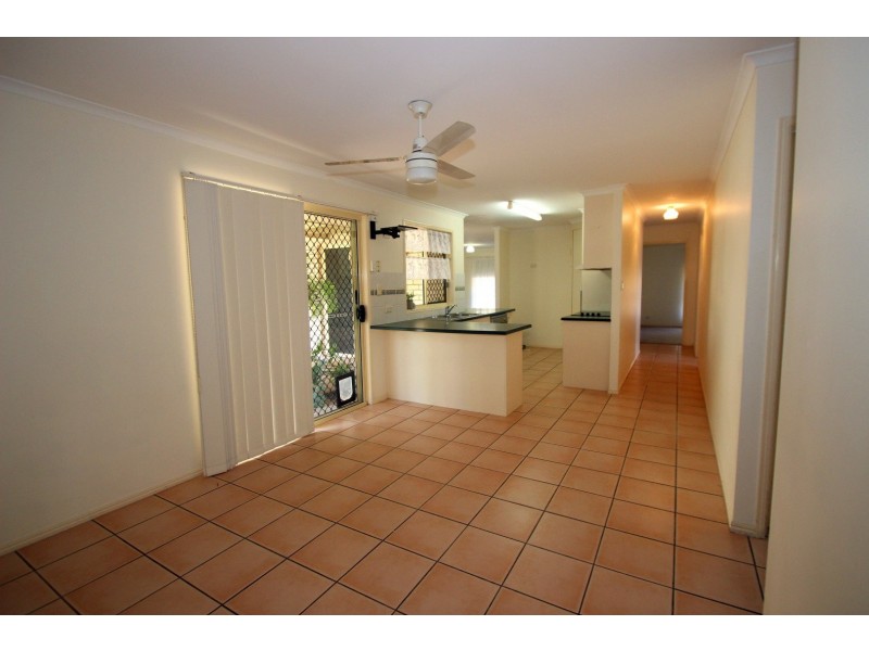 55 Pulgul Street, Urangan QLD 4655