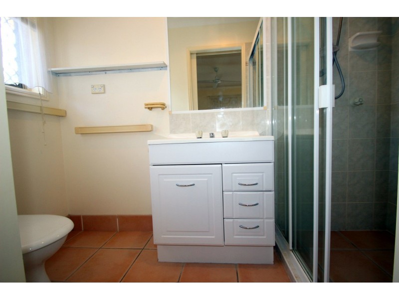 55 Pulgul Street, Urangan QLD 4655