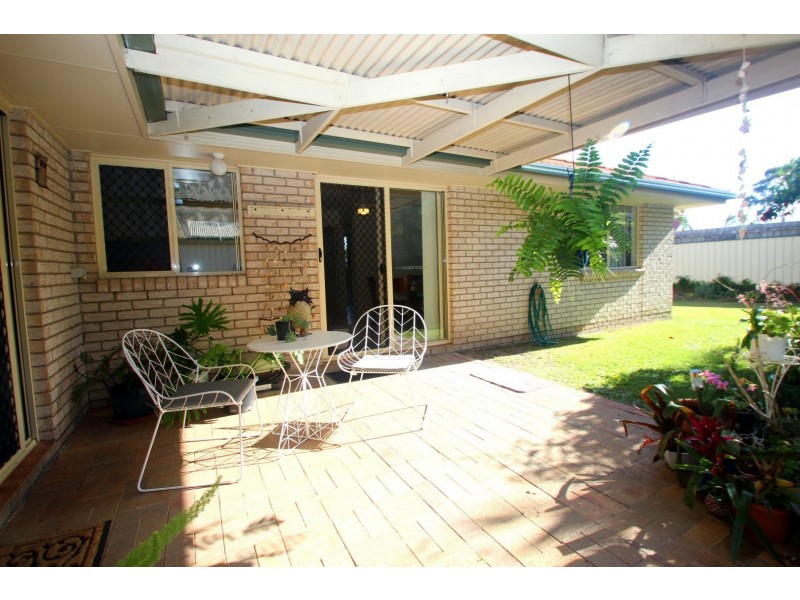 55 Pulgul Street, Urangan QLD 4655