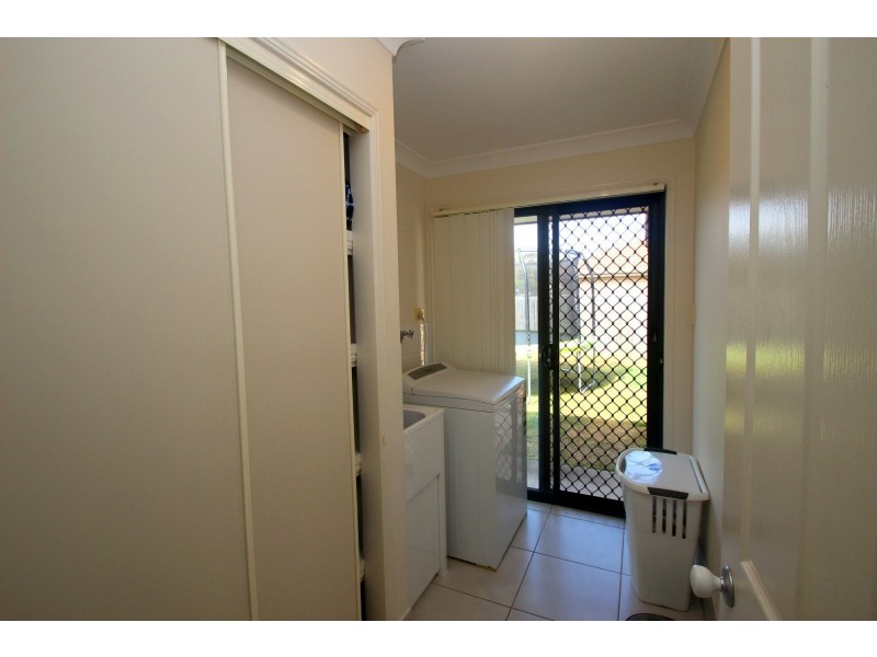 10 Trill Court, Urangan QLD 4655