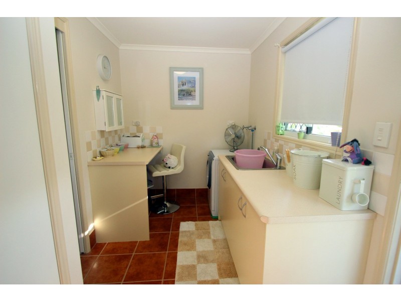 Unit 4/59 Truro Street, Torquay QLD 4655