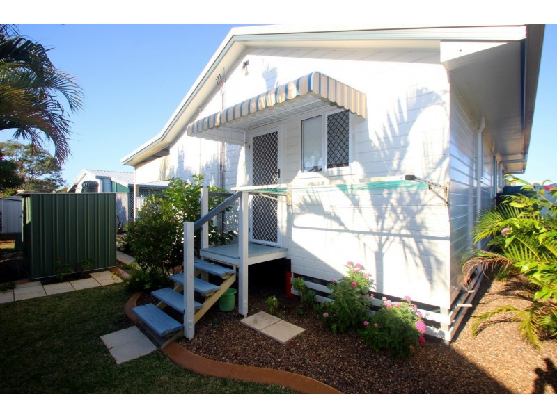 Unit 4/59 Truro Street, Torquay QLD 4655