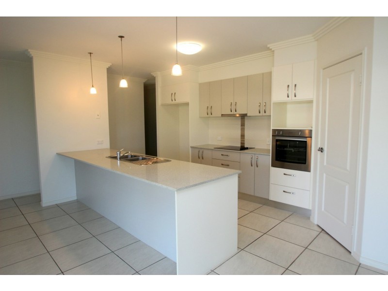 3 Belleni Court, Point Vernon QLD 4655