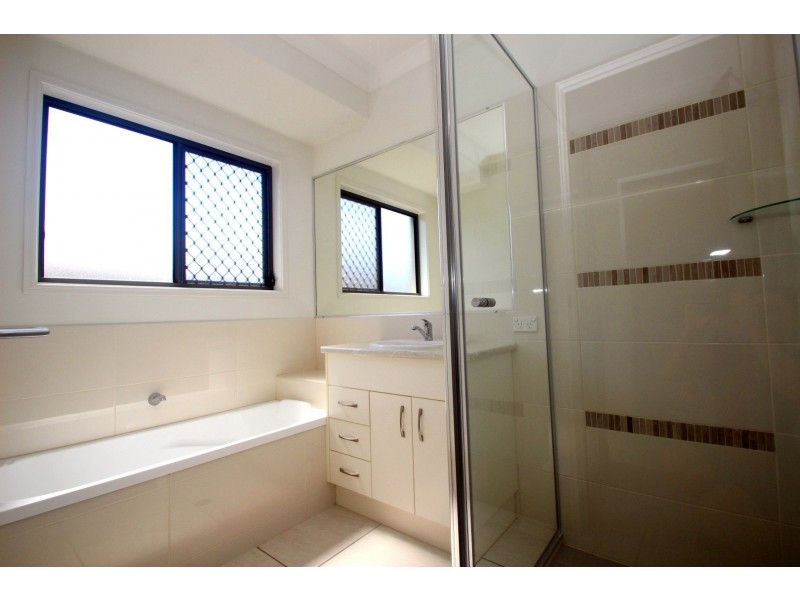 3 Belleni Court, Point Vernon QLD 4655