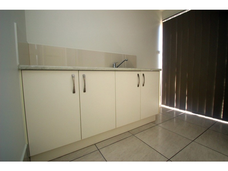 3 Belleni Court, Point Vernon QLD 4655