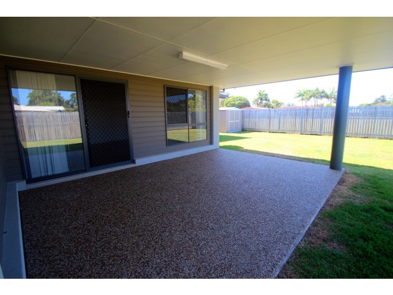 3 Belleni Court, Point Vernon QLD 4655