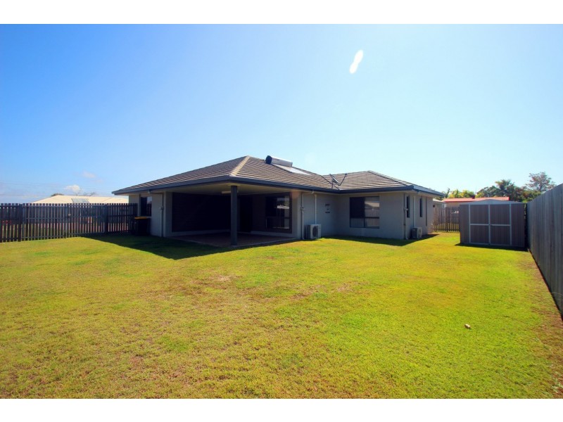 3 Belleni Court, Point Vernon QLD 4655
