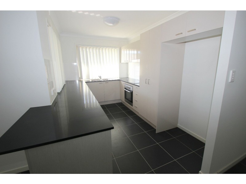 15 Parkview Street, Wondunna QLD 4655