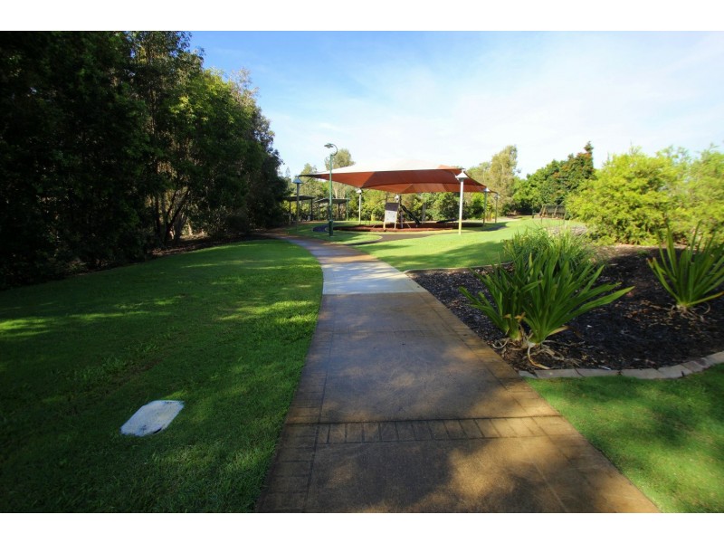 15 Parkview Street, Wondunna QLD 4655