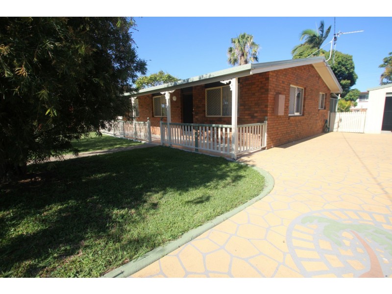 16 Bayview Terrace, Pialba QLD 4655