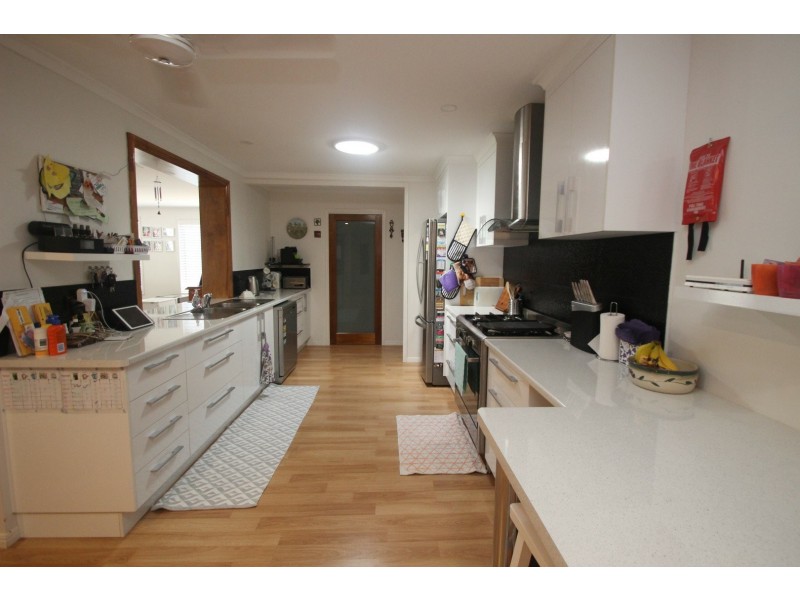 4 Forest Close, Kawungan QLD 4655