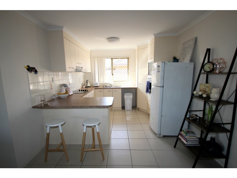 21 Moonstone Drive, Urangan QLD 4655