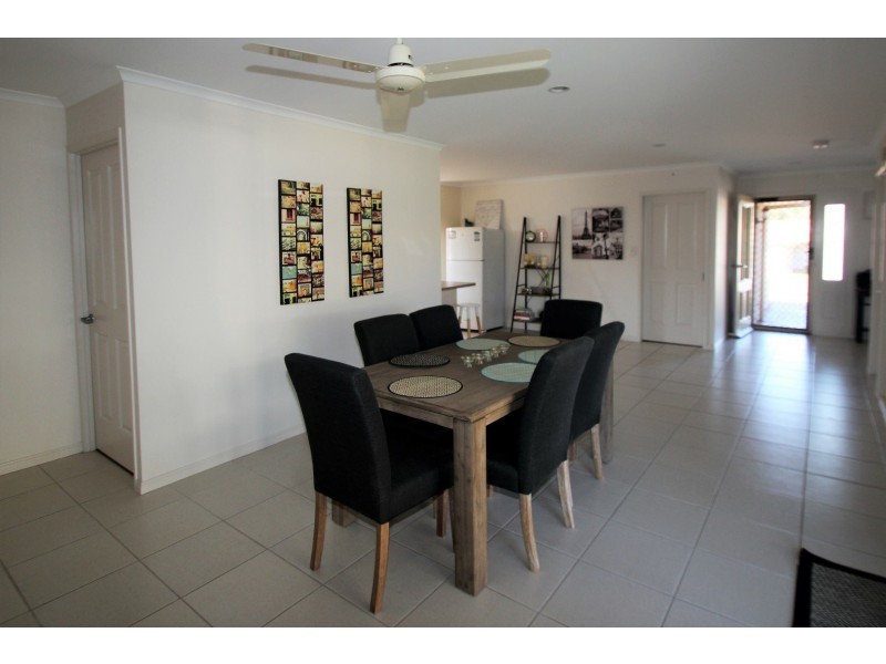 21 Moonstone Drive, Urangan QLD 4655