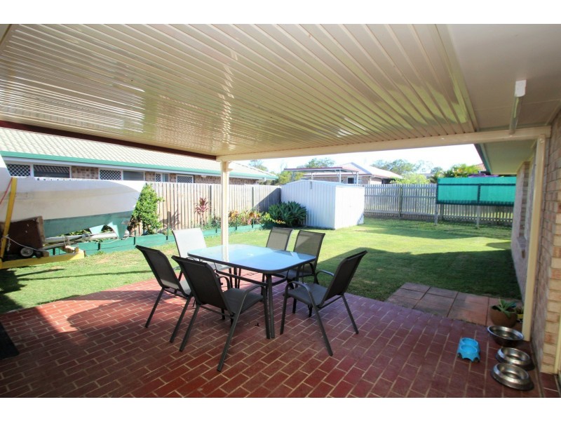 21 Moonstone Drive, Urangan QLD 4655