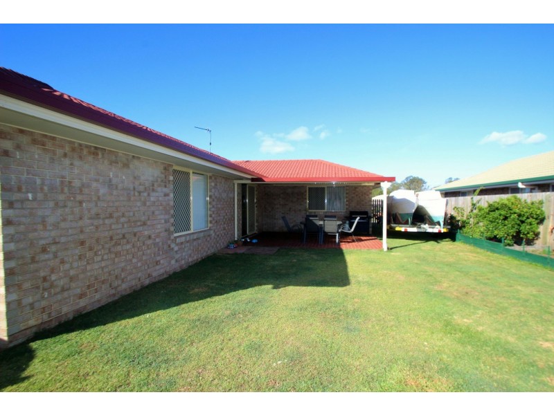 21 Moonstone Drive, Urangan QLD 4655