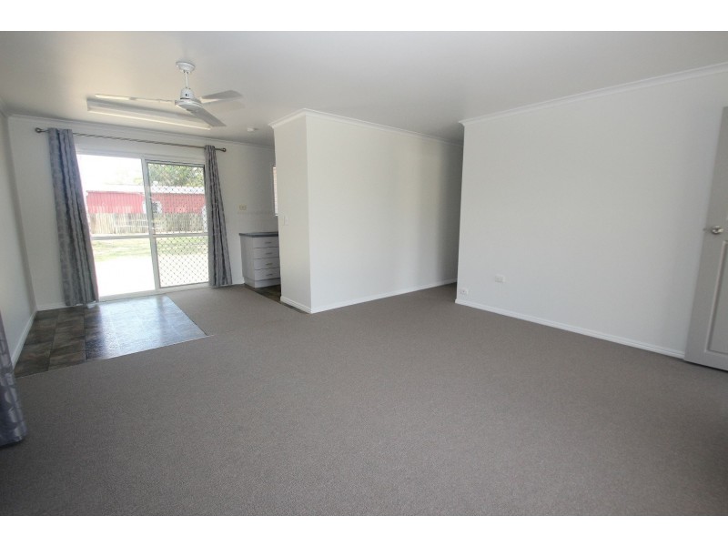 7 Acacia Street, Point Vernon QLD 4655