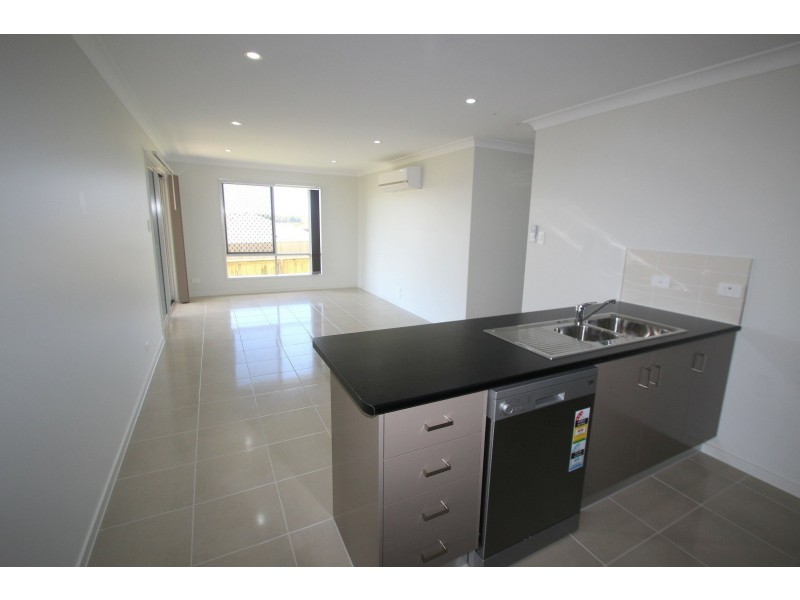 70 Bay Park Road, Wondunna QLD 4655