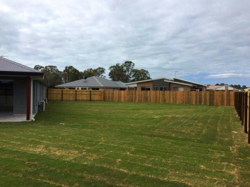 4 Bayside Close, Point Vernon QLD 4655