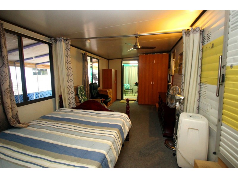 4/85 Margaret Street, Urangan QLD 4655