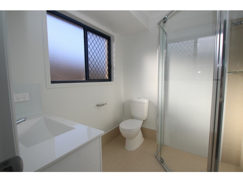 8 Gallery Court, Kawungan QLD 4655