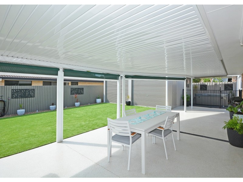 19 Moonstone Drive, Urangan QLD 4655